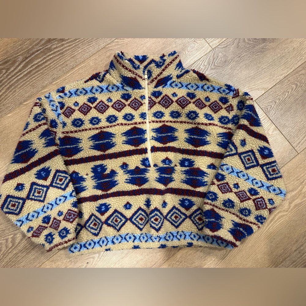 Only Cropped Half-Zip Fleece Sweater in Beige, Blue & Burgundy - gorpcore